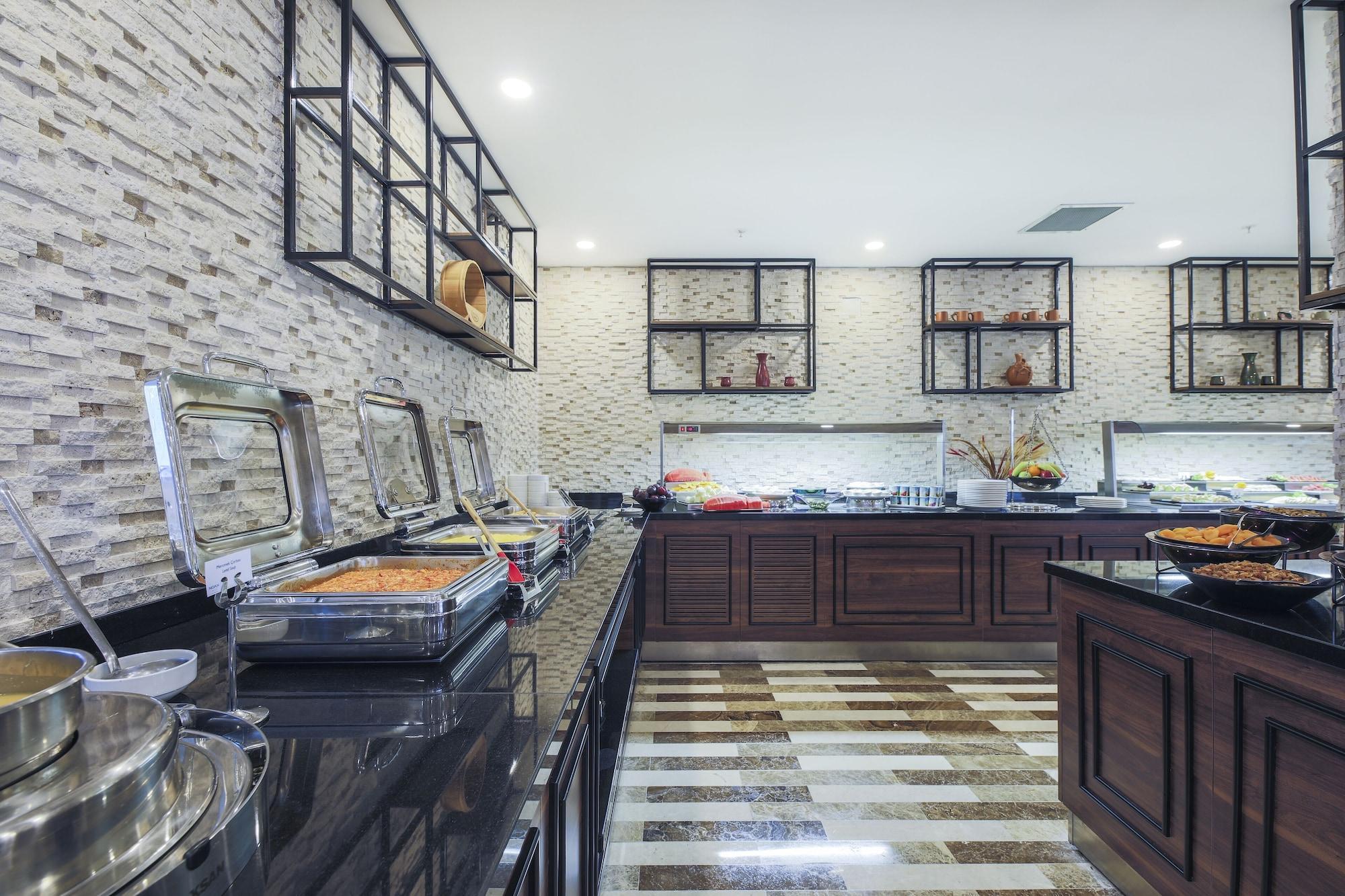 Noax Hotel مرسين المظهر الخارجي الصورة